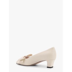 Valentino garavani bowow leather décolleté with bow detail