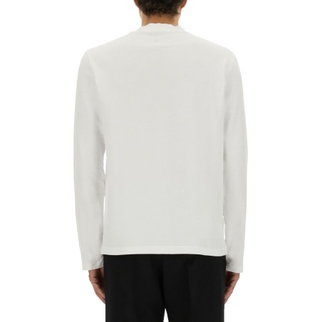 LONG-SLEEVED T-SHIRT