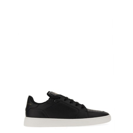 SNEAKER WITH LOGO