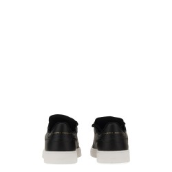SNEAKER WITH LOGO