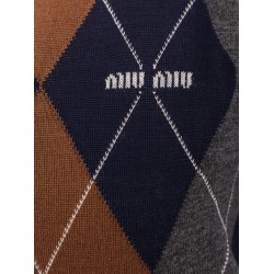 Virgin wool sweater
