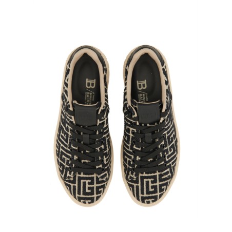 "B-COURT" SNEAKER