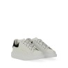 OVERSIZED SNEAKER