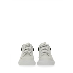 OVERSIZED SNEAKER