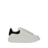 OVERSIZED SNEAKER