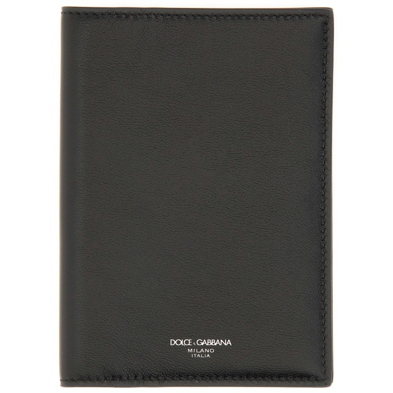 LEATHER PASSPORT HOLDER
