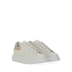 OVERSIZED SNEAKER
