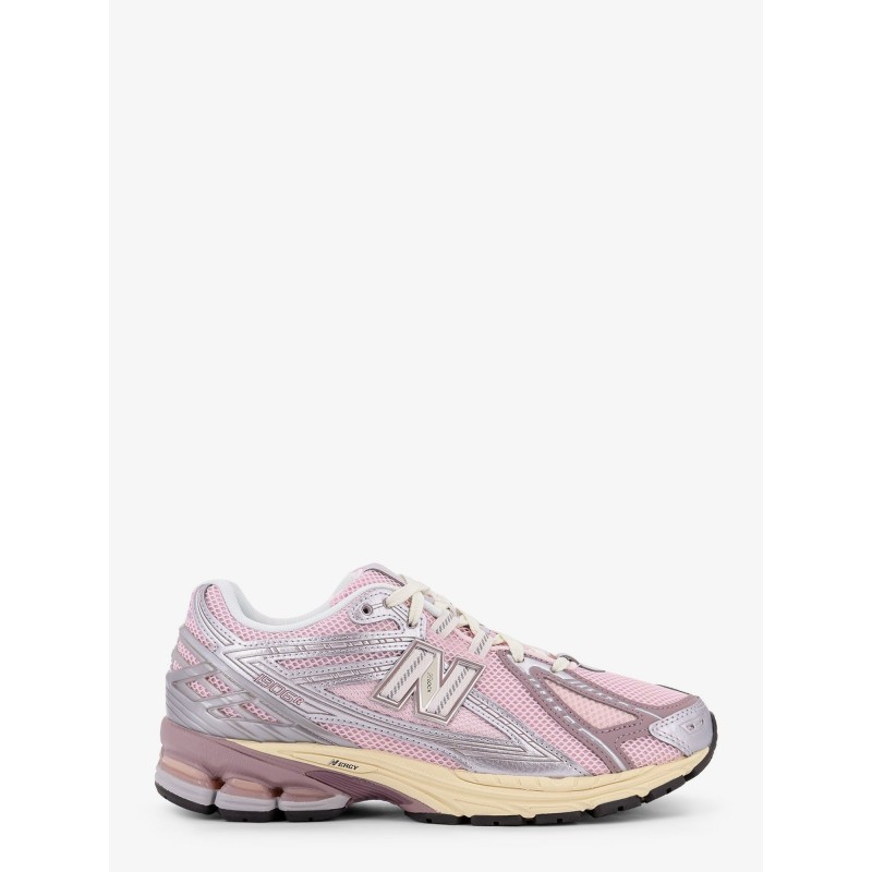 1906R mesh sneakers with contrasting inserts