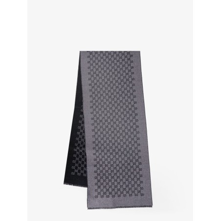 Reversible jacquard wool scarf