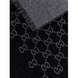 Reversible jacquard wool scarf