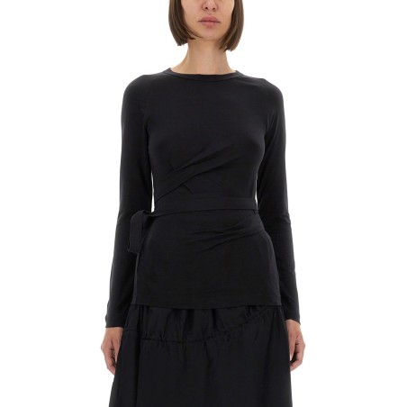 LONG-SLEEVED T-SHIRT
