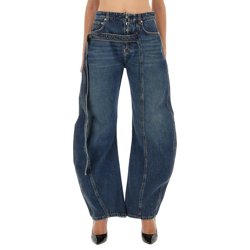 LOW-RISE JEANS