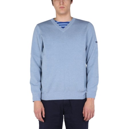 V-NECK SWEATER