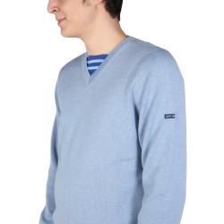 V-NECK SWEATER