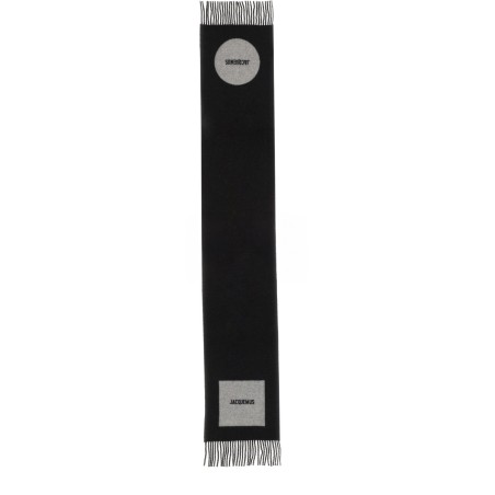 THE "ROND CARRÉ" SCARF