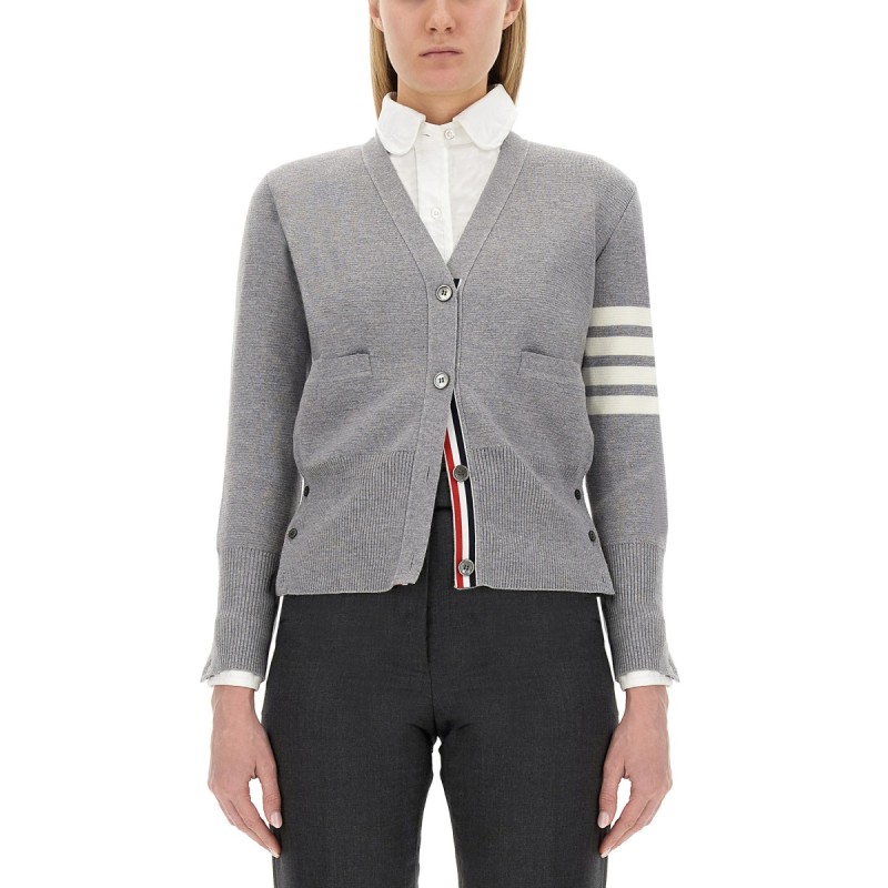 CARDIGAN CON SCOLLO A V