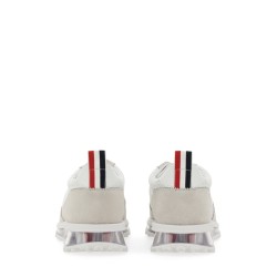 SNEAKER TECH RUNNER