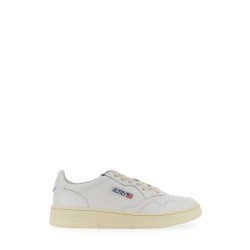 SNEAKER MEDALIST LOW