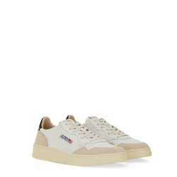 SNEAKER MEDALIST LOW