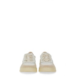 SNEAKER MEDALIST LOW