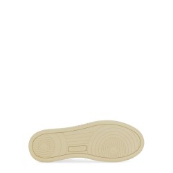 SNEAKER MEDALIST LOW
