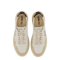 SNEAKER MEDALIST LOW