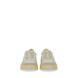 SNEAKER MEDALIST LOW