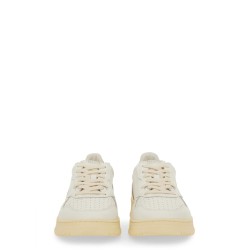 SNEAKER MEDALIST LOW