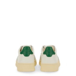 SNEAKER MEDALIST LOW