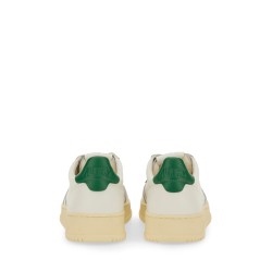 SNEAKER MEDALIST LOW