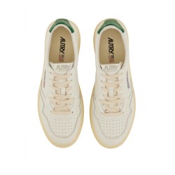 SNEAKER MEDALIST LOW