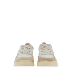 SNEAKER MEDALIST LOW