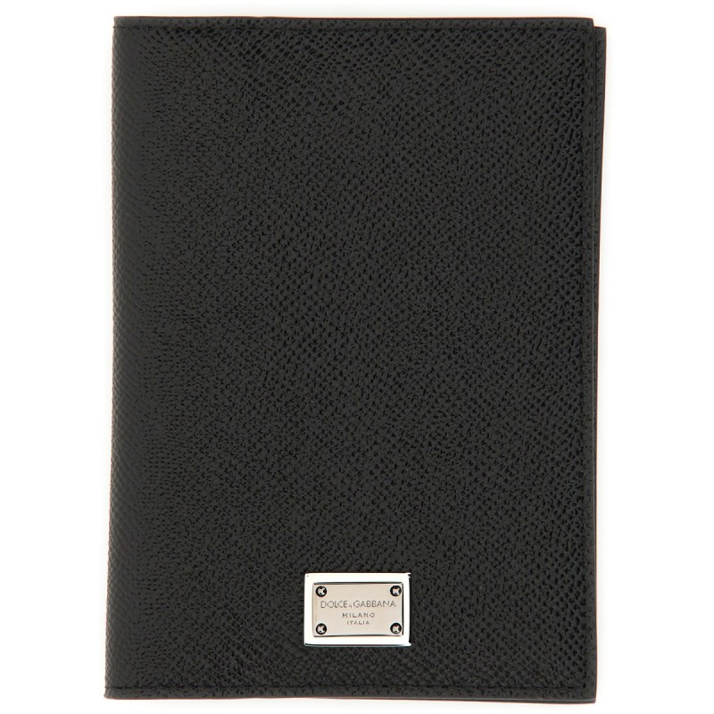 LEATHER PASSPORT HOLDER