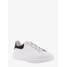 Low-top leather sneakers