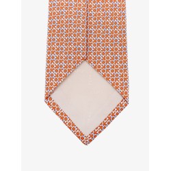 Silk tie