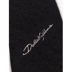 Silk tie