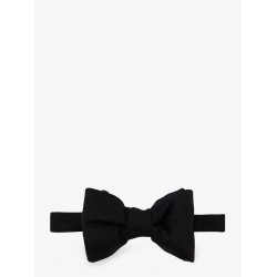 Silk bowtie