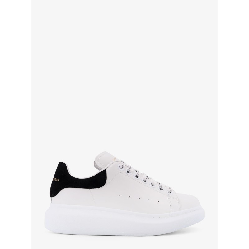Oversize leather sneakers
