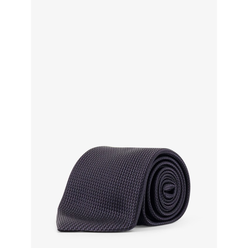 Silk tie