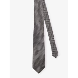 Silk tie