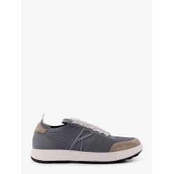 Low-top mesh sneakers with suede profiles