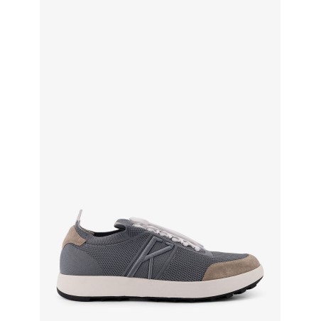 Low-top mesh sneakers with suede profiles