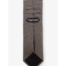Silk tie