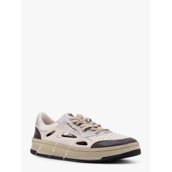 Low-top foam sneakers with lateral openwork