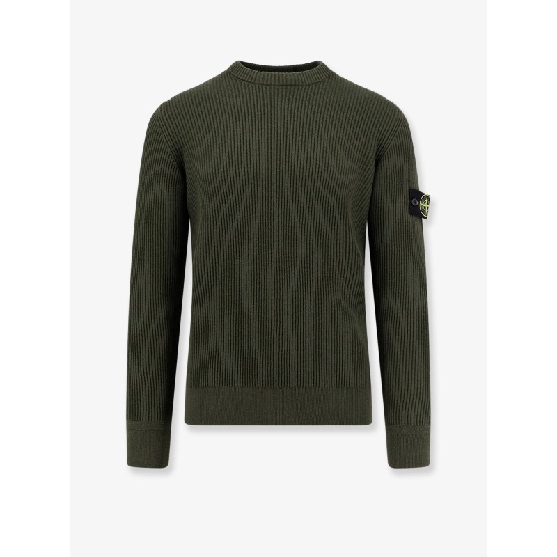 Certified virgin wool sweater