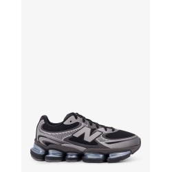 2000 mesh low-top sneakers