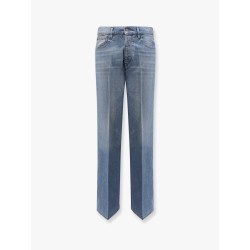 Loose fit jeans