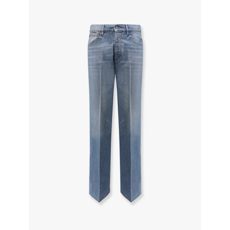 Loose fit jeans