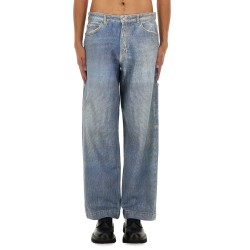 JEANS IN DENIM