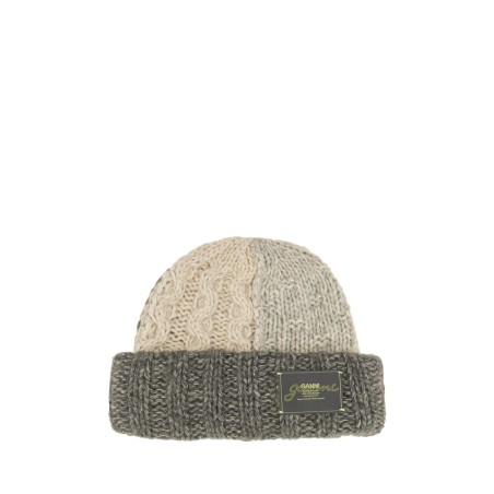 CAP WITH LOGO